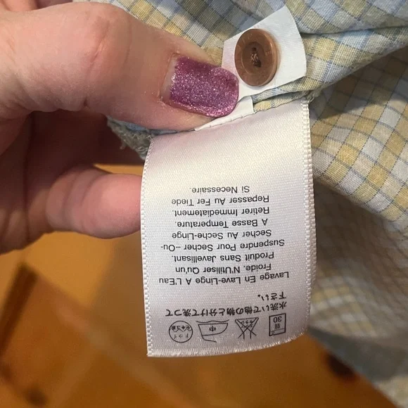 Eddie Bauer poplin Short-Sleeve Button Down Shirt - Picture 5 of 5